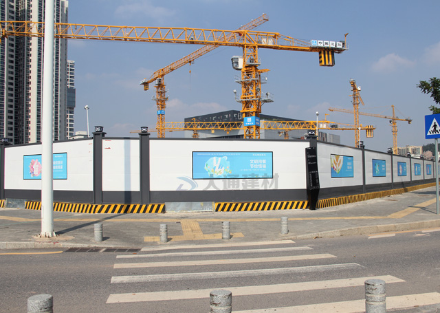 烤漆鋼結(jié)構(gòu)圍擋a款-深圳寶安藝展中心工地施工圍擋案例-A/B/C類(lèi)圍擋-深圳市大通建材有限公司鋼圍擋生產(chǎn)定制廠家